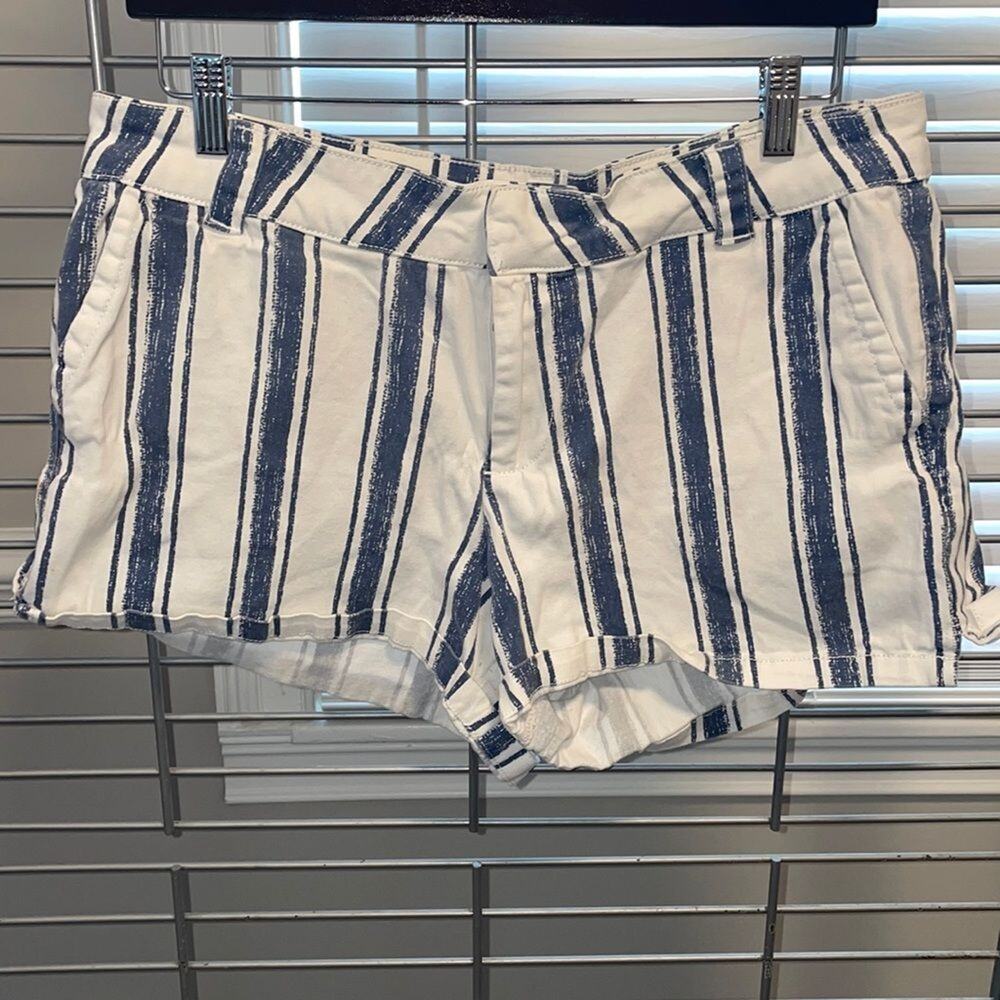 New York and Company shorts